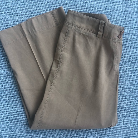 Theory Wide Leg Capri - Caramel Color - Picture 4 of 7